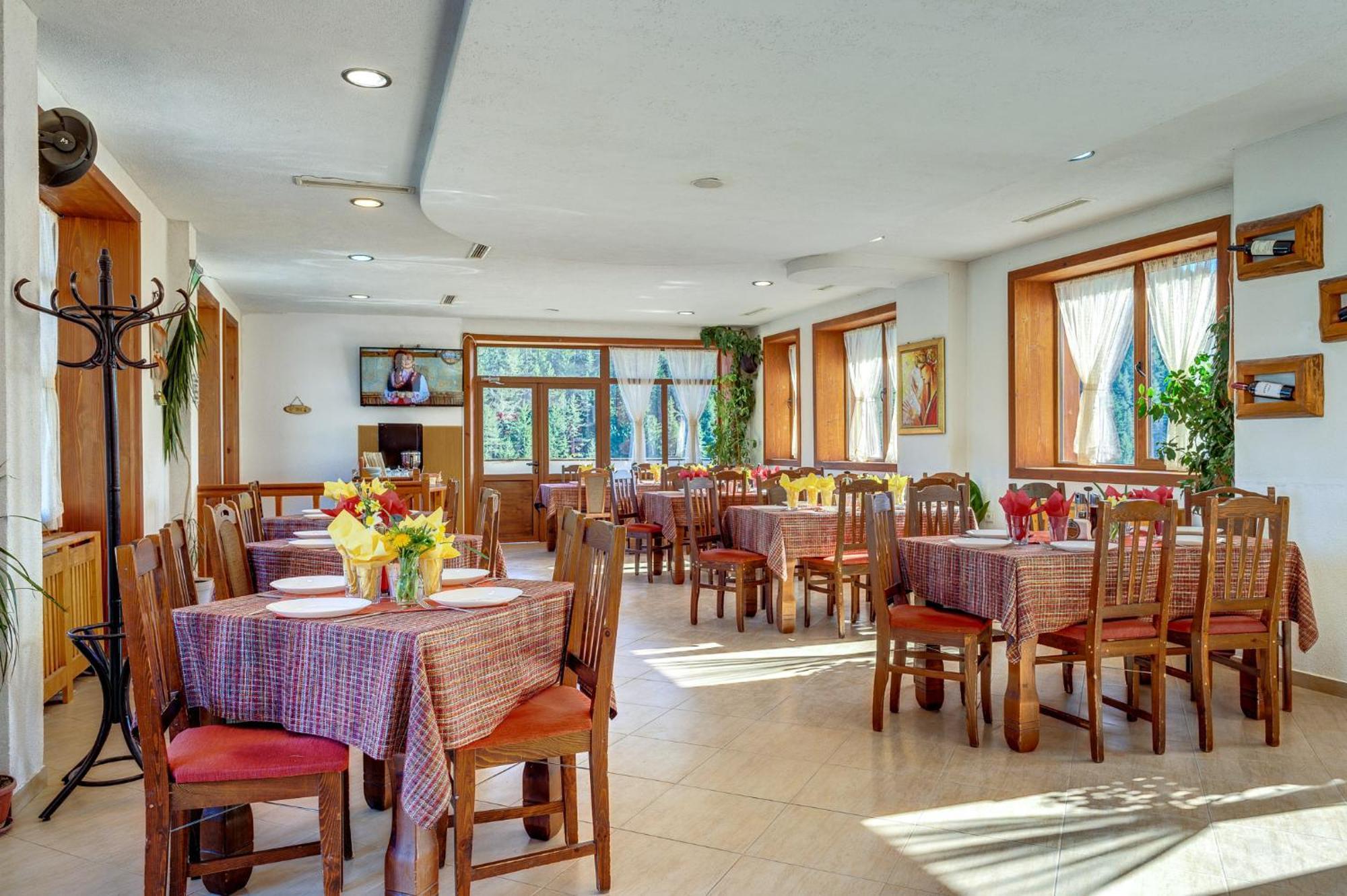 Hotel Mursal Yagodina Buitenkant foto